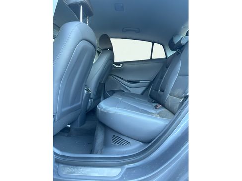 Used 2018 Hyundai Ioniq Limited FWD image 15