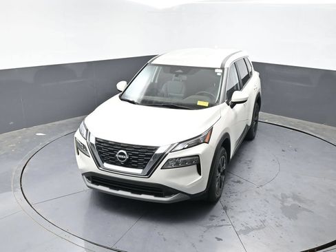 Used 2023 Nissan Rogue SV AWD/4WD image 43