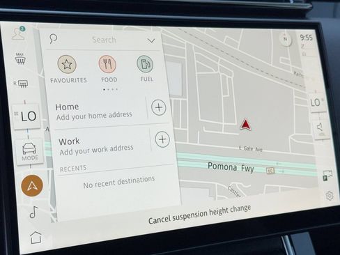 Certified 2026 Land Rover Range Rover Velar Dynamic SE AWD/4WD image 22