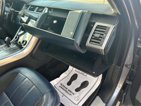 Used 2020 Land Rover Range Rover Sport HSE Dynamic image 50