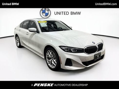 Used 2025 BMW 330i xDrive Sedan AWD/4WD image 3