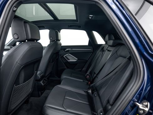 New 2025 Audi Q3 2.0T Premium image 13