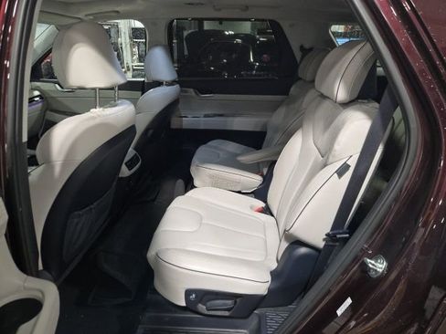 Used 2024 Hyundai Palisade Calligraphy image 13