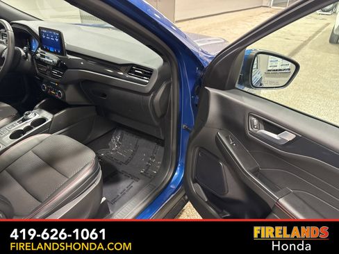 Used 2023 Ford Escape ST-Line Select image 38