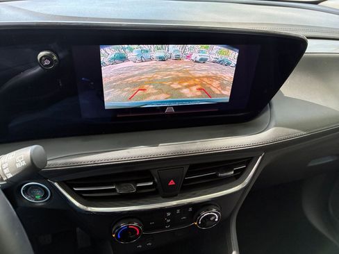 Used 2025 Buick Encore GX Preferred FWD image 17