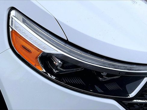 Used 2023 Ford Explorer XLT w/ Equipment Group 202A image 29