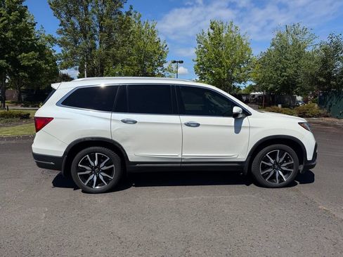 Used 2019 Honda Pilot Elite image 8