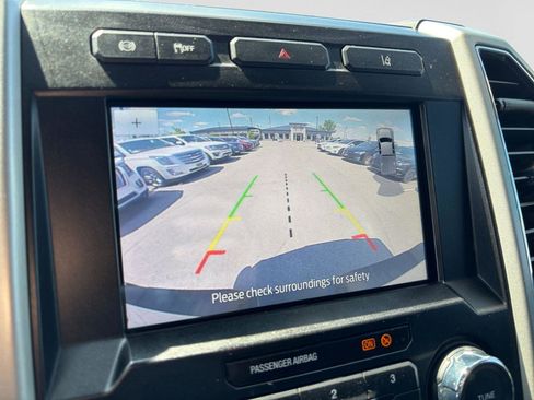 Used 2020 Ford F250 Lariat w/ Lariat Value Package AWD/4WD image 23