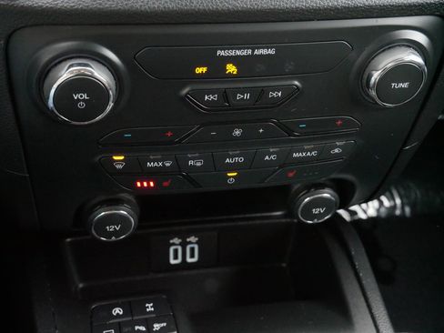 Used 2019 Ford Ranger XLT w/ Equipment Group 302A Luxury image 23