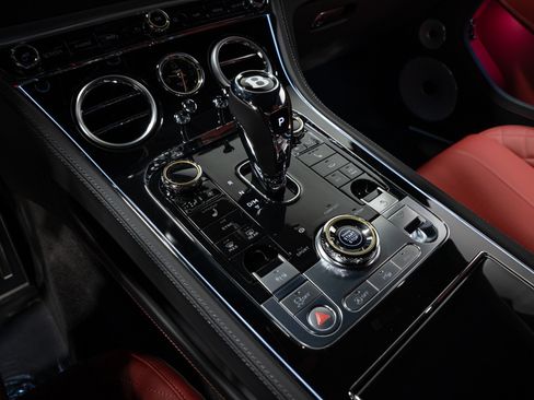 Used 2024 Bentley Continental GT Speed AWD/4WD image 54