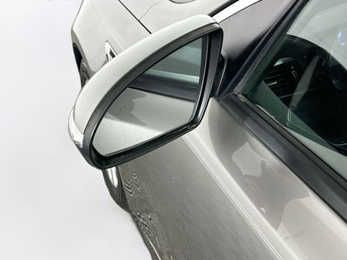 Used 2018 Kia Optima LX w/ 17" Alloy Wheels Package image 16