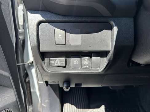 Used 2021 Toyota Tacoma TRD Off-Road image 21