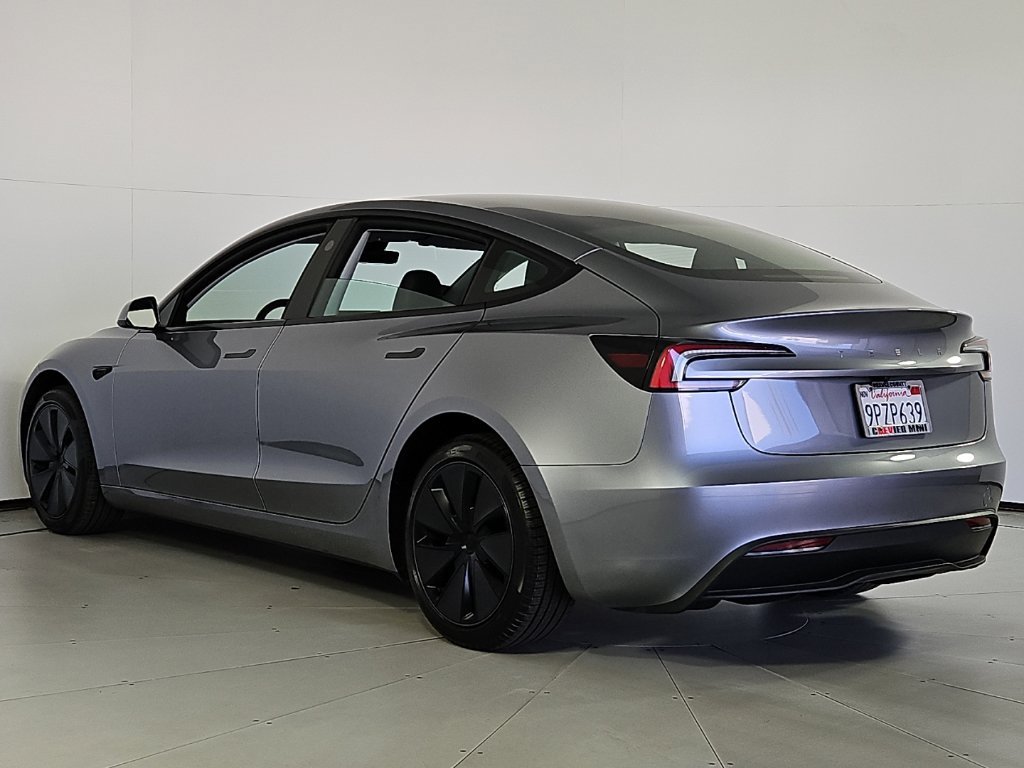 Used 2025 Tesla Model 3 Long Range RWD image 9