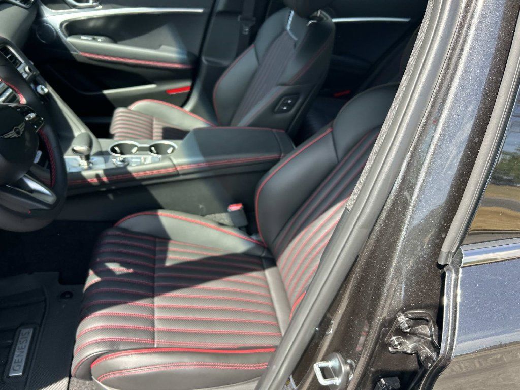 New 2026 Genesis G70 3.3T Sport Prestige AWD/4WD image 14