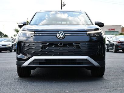 New 2026 Volkswagen Tiguan SE