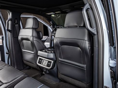 Used 2026 Ford F250 Platinum image 31