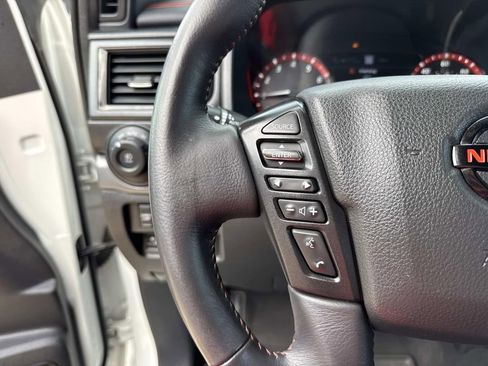 Used 2021 Nissan Titan PRO-4X w/ Pro-4x Convenience Package AWD/4WD image 26