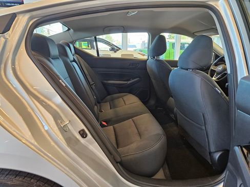 Used 2023 Nissan Altima 2.5 SV image 28