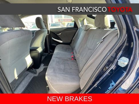 Used 2014 Toyota Prius Two image 13