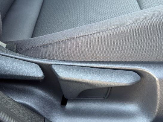 Certified 2026 Toyota Prius LE FWD image 29