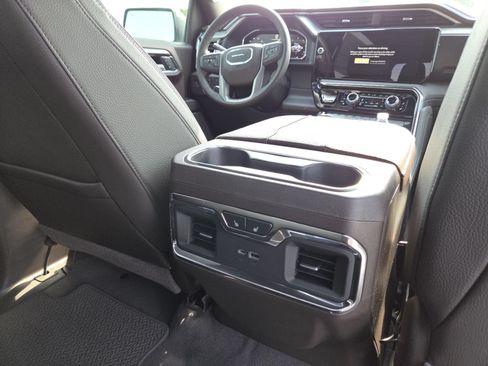 New 2026 GMC Sierra 1500 Denali w/ Denali Reserve Package AWD/4WD image 27