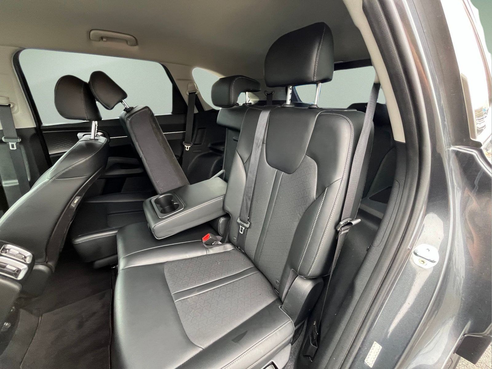 Used 2021 Kia Sorento S AWD/4WD image 28