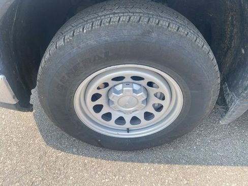 Used 2024 GMC Sierra 1500 Pro w/ Pro Value Package image 10