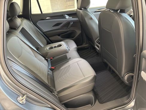 New 2026 Volkswagen Tiguan SE R-Line AWD/4WD image 27