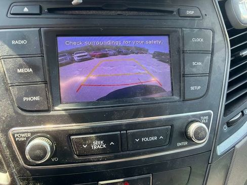 Used 2018 Hyundai Santa Fe Sport FWD image 21
