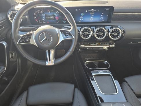 Certified 2025 Mercedes-Benz CLA 250 4MATIC image 2