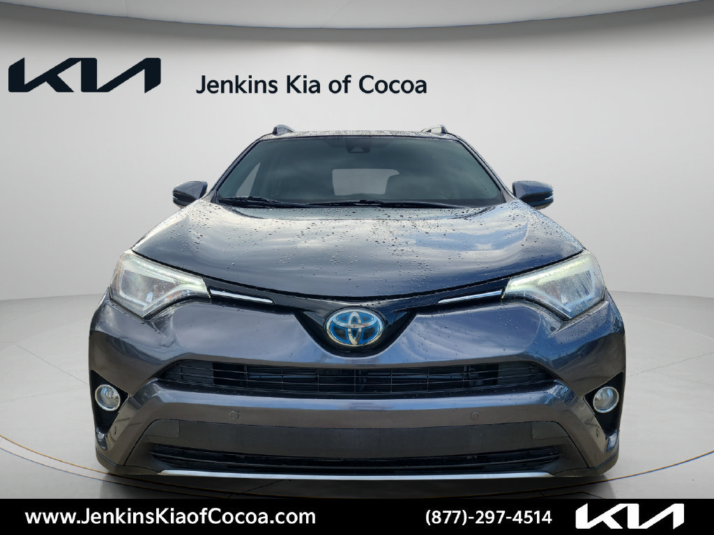 Used 2017 Toyota RAV4 Limited AWD/4WD image 12
