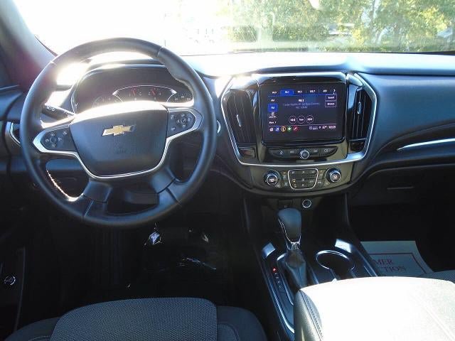 Used 2023 Chevrolet Traverse LT FWD image 18