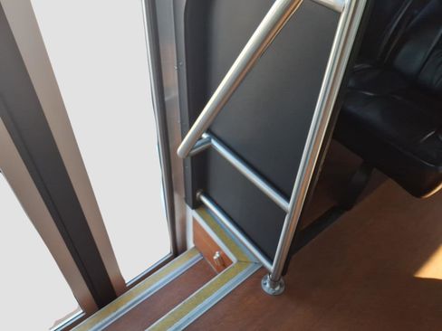 Used 2014 Ford E-350 and Econoline 350 Super Duty image 19