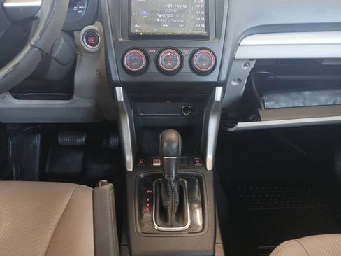 Used 2015 Subaru Forester 2.5i Touring w/ Eyesight & Navigation System AWD/4WD image 4