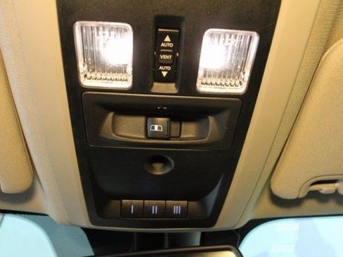 Used 2018 RAM 1500 Laramie Longhorn w/ Convenience Group image 28