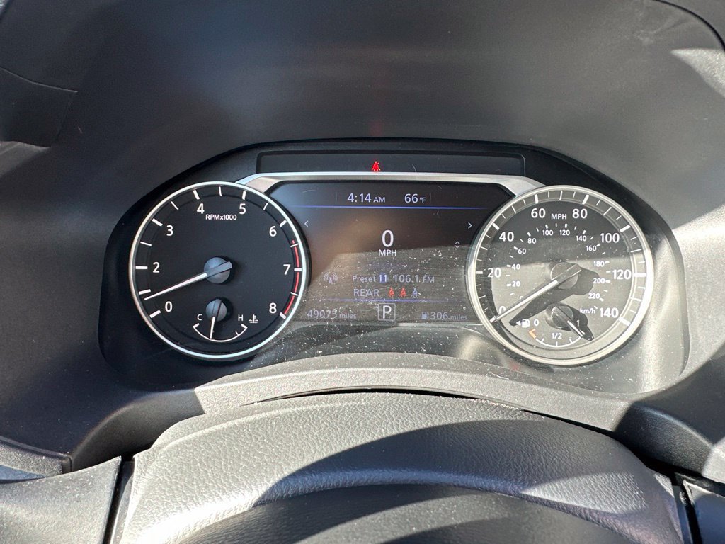 Used 2025 Nissan Altima 2.5 SV FWD image 48