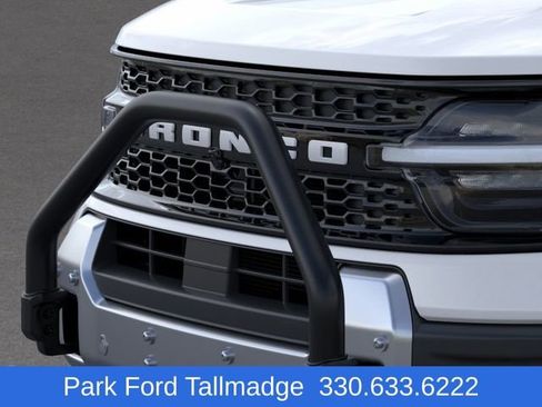 New 2026 Ford Bronco Sport Outer Banks w/ Sasquatch Outer Banks Package AWD/4WD image 17