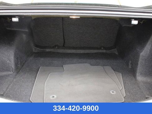 Used 2024 Chevrolet Malibu LT image 27