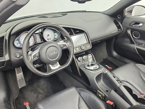 Used 2012 Audi R8 V10 AWD/4WD image 24