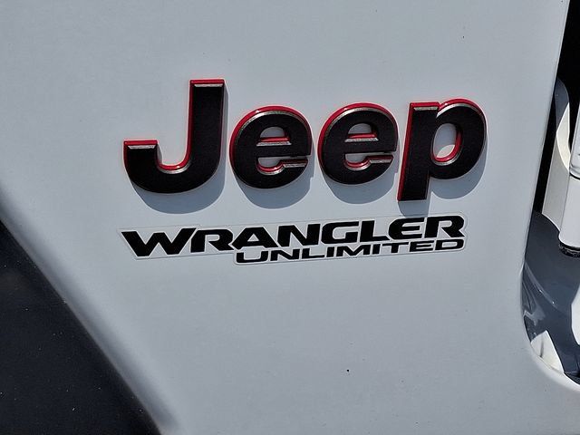 Used 2022 Jeep Wrangler Unlimited Rubicon AWD/4WD image 29