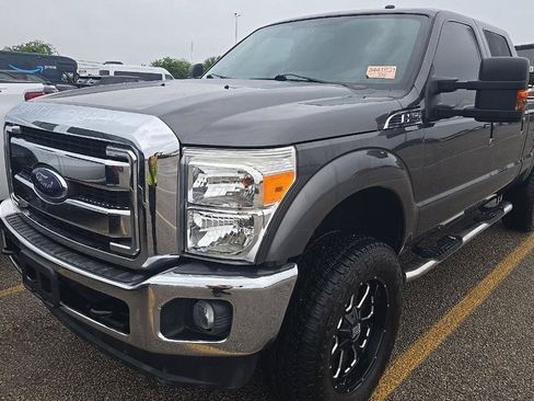 Used 2016 Ford F250 Lariat AWD/4WD image 3