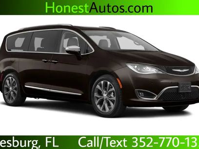 Used 2017 Chrysler Pacifica Touring-L Plus w/ Advanced Safetytec Group