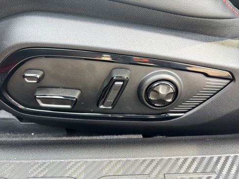 Used 2024 Dodge Charger R/T Scat Pack w/ Plus Group image 12