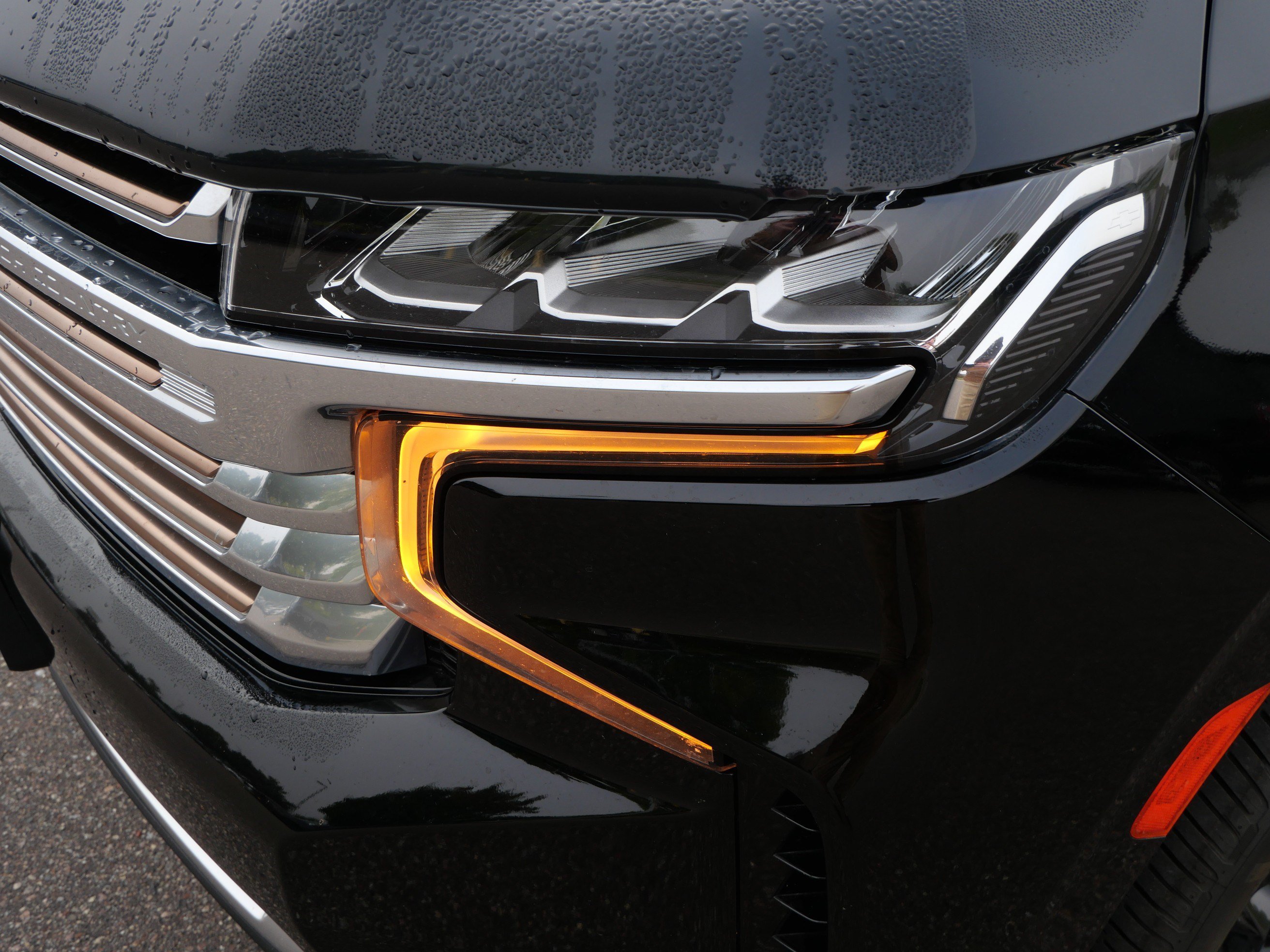 Used 2021 Chevrolet Suburban High Country AWD/4WD image 15