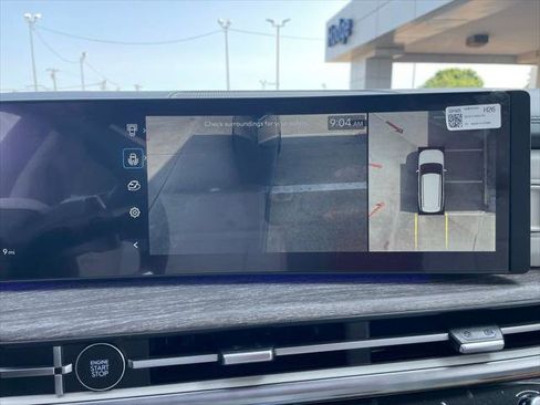 Used 2025 Hyundai Santa Fe Calligraphy AWD/4WD image 27