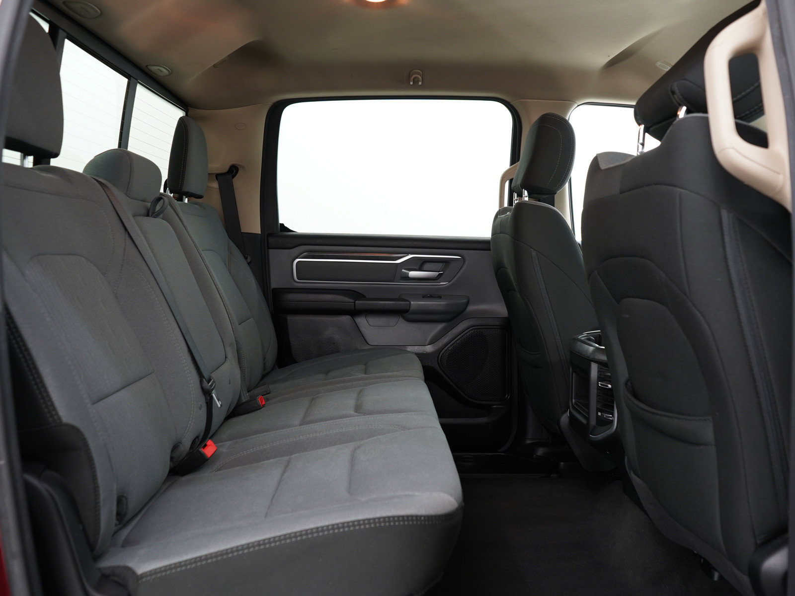 Used 2020 RAM 1500 Big Horn AWD/4WD image 14