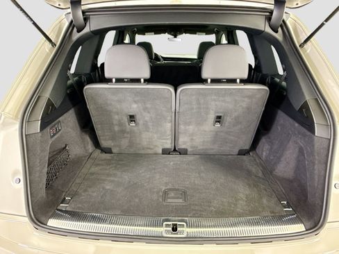 Used 2023 Audi Q7 2.0T Premium Plus w/ Premium Plus Package image 28