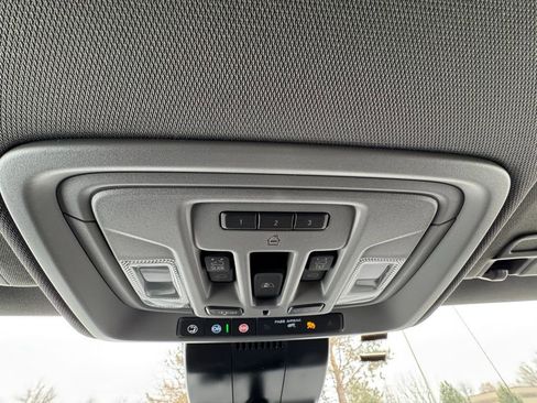 Used 2025 GMC Sierra 1500 Denali w/ Denali Reserve Package image 24