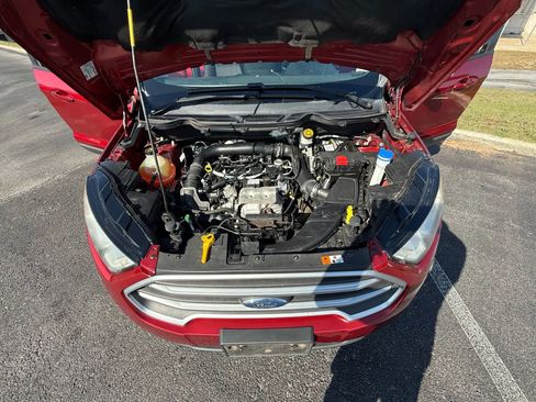 Used 2018 Ford EcoSport SE w/ SE Convenience Package image 9