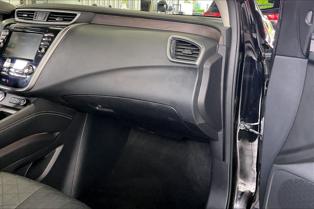Used 2024 Nissan Murano Platinum AWD/4WD image 23